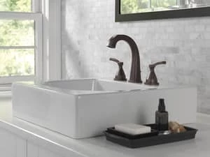 New 🎁 Delta Faucet Stryke® Two Handle Widespread Bathroom Sink Faucet in Venetian Bronze 🌟 - Image 3